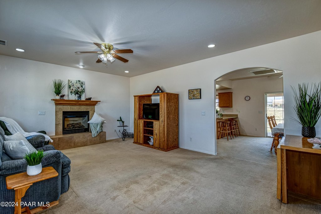 Prescott Valley, Arizona, 86315, United States, 3 Bedrooms Bedrooms, ,2.5 BathroomsBathrooms,Residential,Forsale,1926742