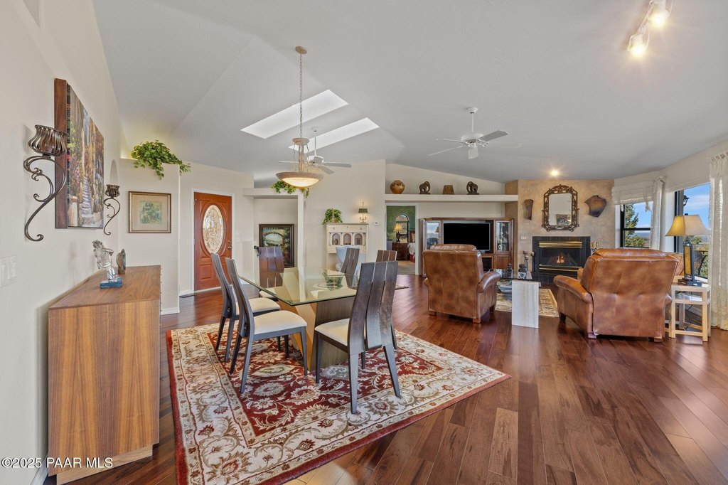 Prescott, Arizona, 86305, United States, 3 Bedrooms Bedrooms, ,3 BathroomsBathrooms,Residential,Forsale,1883996