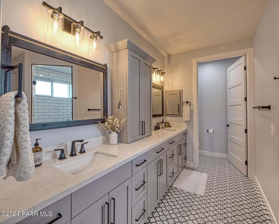 Prescott, Arizona, 86305, United States, 4 Bedrooms Bedrooms, ,2.5 BathroomsBathrooms,Residential,Forsale,1929267