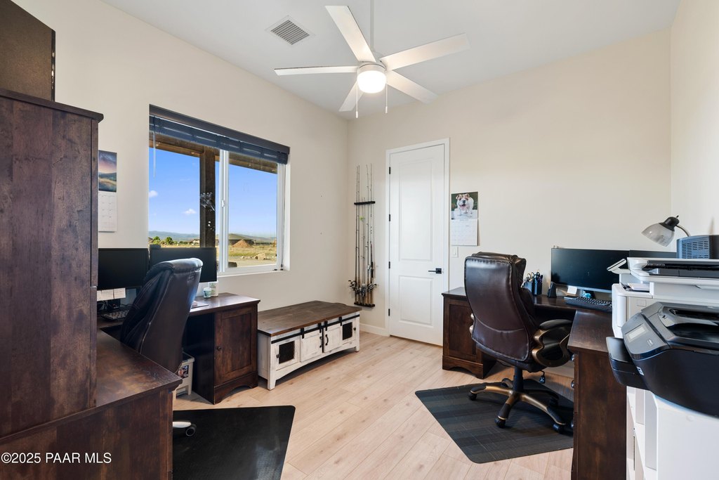 Prescott Valley, Arizona, 86315, United States, 4 Bedrooms Bedrooms, ,3 BathroomsBathrooms,Residential,Forsale,1903149