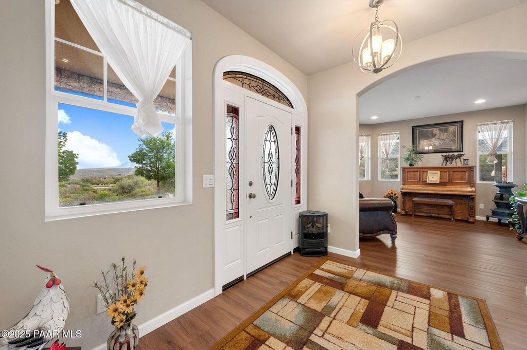 Dewey-Humboldt, Arizona, 86327, United States, 4 Bedrooms Bedrooms, ,7 BathroomsBathrooms,Residential,Forsale,1903158