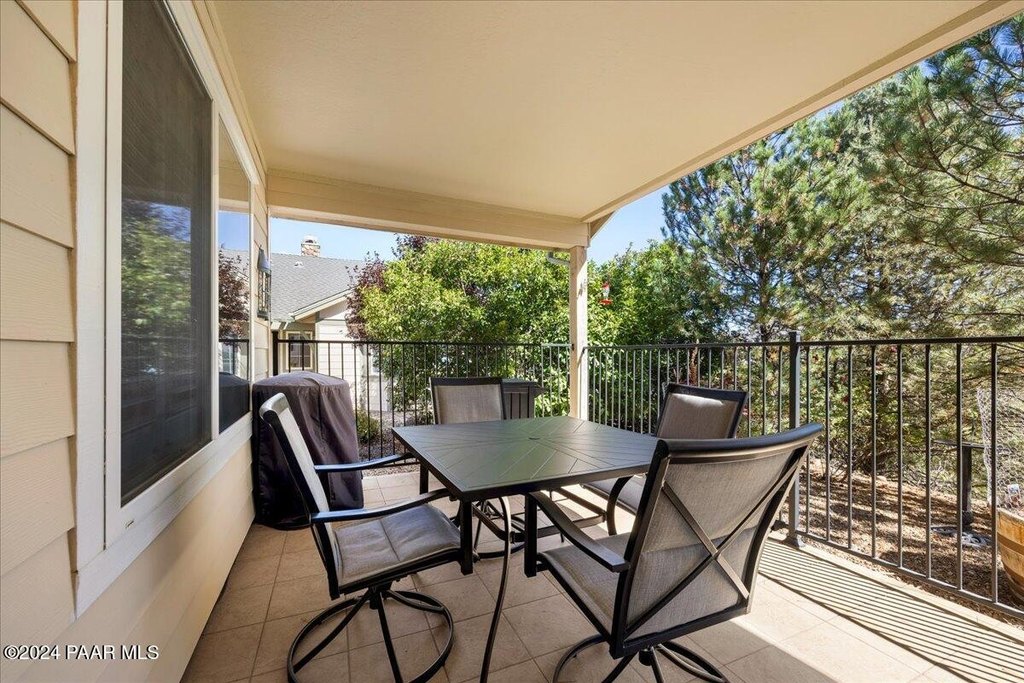 Prescott, Arizona, 86301, United States, 2 Bedrooms Bedrooms, ,2 BathroomsBathrooms,Residential,Forsale,1884005