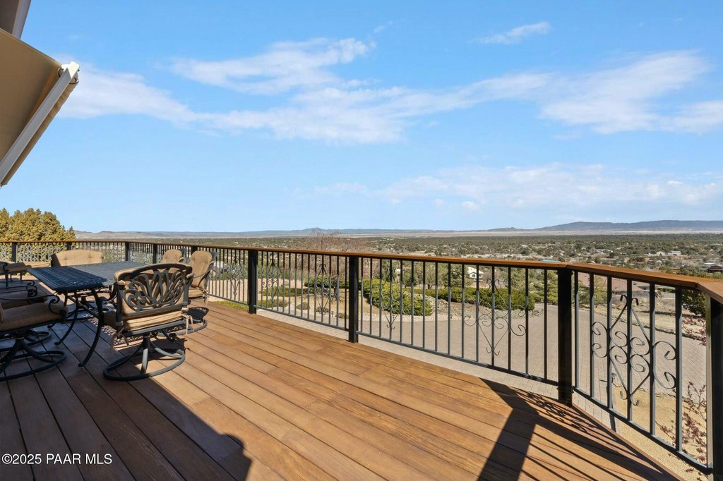 Prescott, Arizona, 86305, United States, 3 Bedrooms Bedrooms, ,3 BathroomsBathrooms,Residential,Forsale,1883996