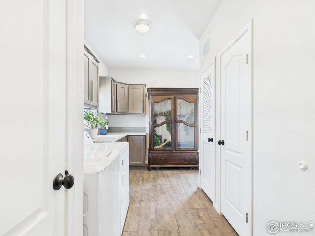 Briggsdale, Colorado, 80611, United States, 3 Bedrooms Bedrooms, ,2 BathroomsBathrooms,Residential,Forsale,1903099