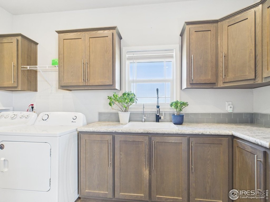Briggsdale, Colorado, 80611, United States, 3 Bedrooms Bedrooms, ,2 BathroomsBathrooms,Residential,Forsale,1903099