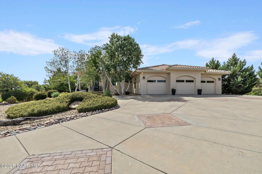 Prescott, Arizona, 86305, United States, 4 Bedrooms Bedrooms, ,3 BathroomsBathrooms,Residential,Forsale,1903152