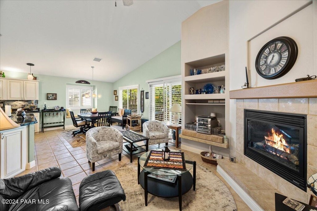 Prescott, Arizona, 86301, United States, 2 Bedrooms Bedrooms, ,2 BathroomsBathrooms,Residential,Forsale,1884005