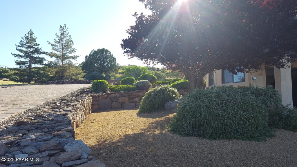 Prescott, Arizona, 86305, United States, 3 Bedrooms Bedrooms, ,3 BathroomsBathrooms,Residential,Forsale,1883996