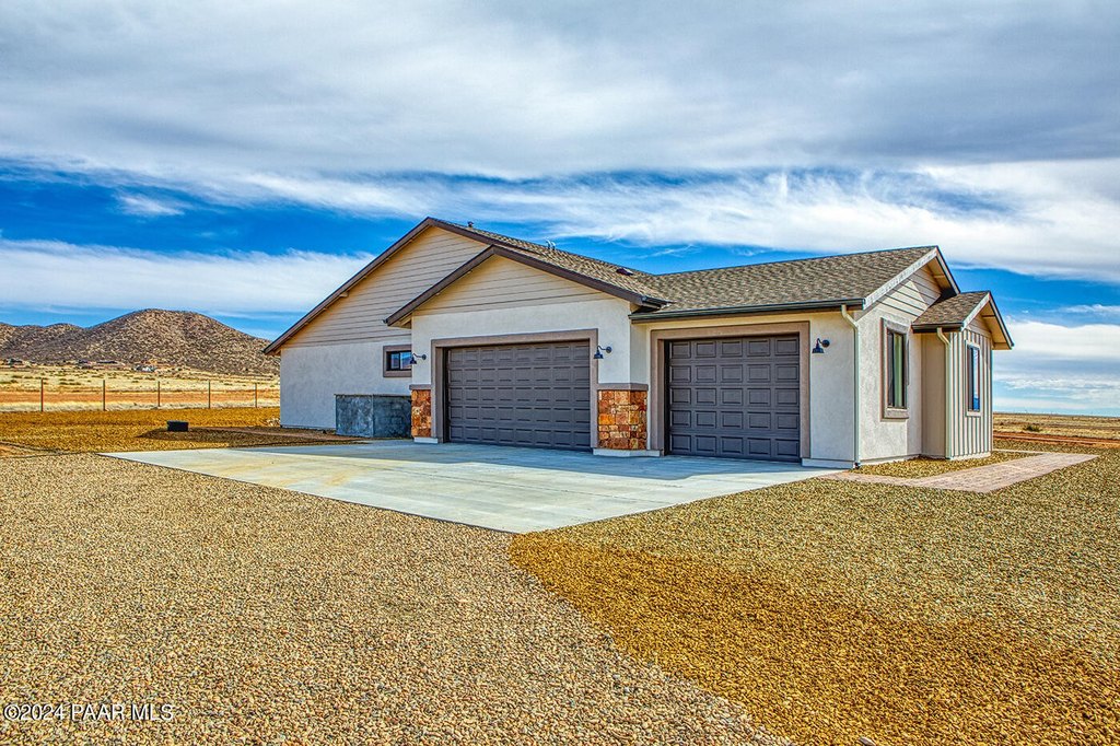 Prescott, Arizona, 86305, United States, 4 Bedrooms Bedrooms, ,2.5 BathroomsBathrooms,Residential,Forsale,1929267