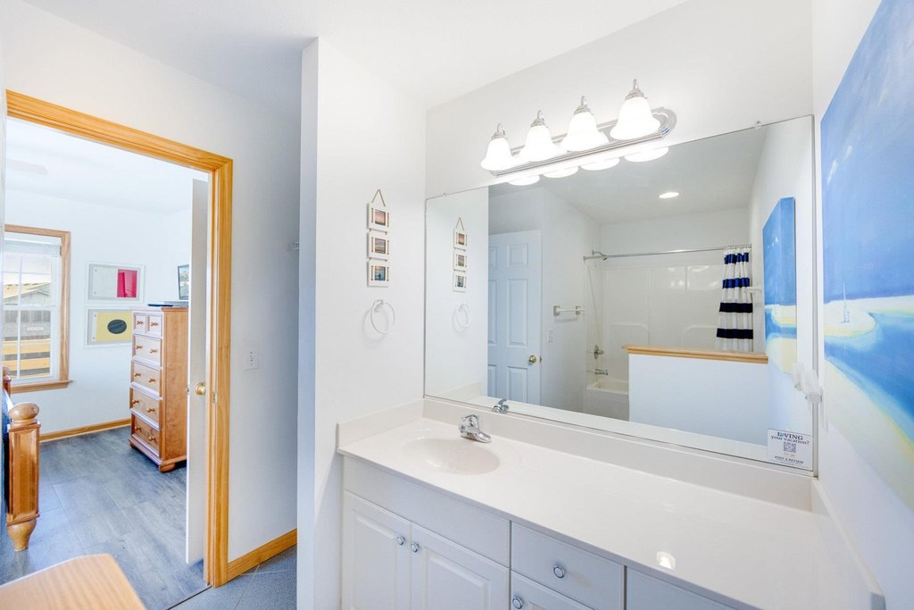 Salvo, North Carolina, 27972, United States, 4 Bedrooms Bedrooms, ,4 BathroomsBathrooms,Residential,Forsale,1993776