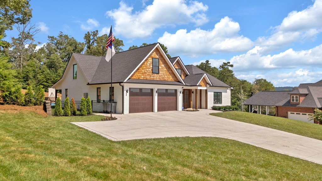 Russellville, Tennessee, 37860, United States, 4 Bedrooms Bedrooms, ,3.5 BathroomsBathrooms,Residential,Forsale,1884073