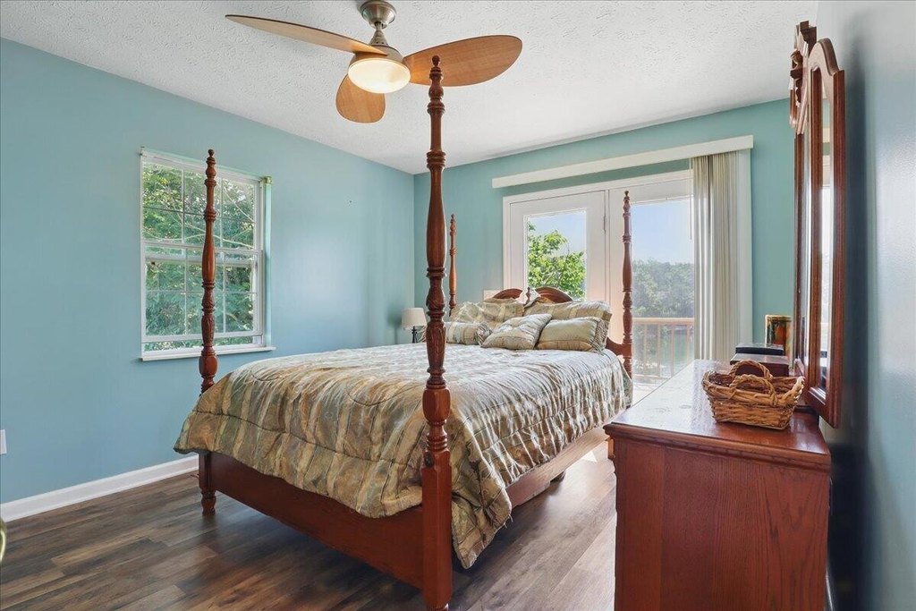 Dandridge, Tennessee, 37725, United States, 3 Bedrooms Bedrooms, ,2 BathroomsBathrooms,Residential,Forsale,1884082
