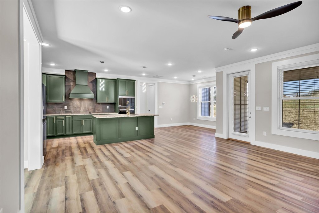 Sevierville, Tennessee, 37876, United States, 3 Bedrooms Bedrooms, ,2 BathroomsBathrooms,Residential,Forsale,1986941