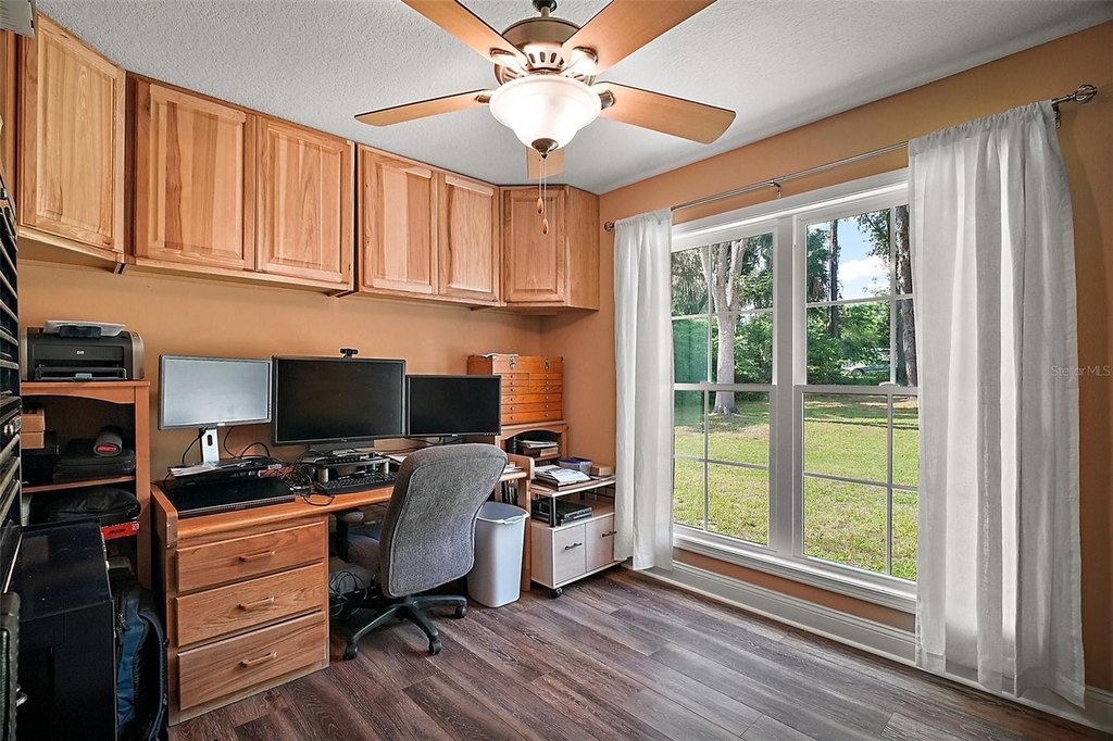BELLEVIEW, Florida, 34420, United States, 4 Bedrooms Bedrooms, ,3 BathroomsBathrooms,Residential,Forsale,1905404