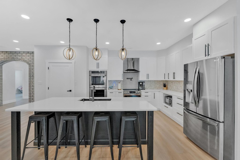 Russellville, Tennessee, 37860, United States, 4 Bedrooms Bedrooms, ,3.5 BathroomsBathrooms,Residential,Forsale,1884073