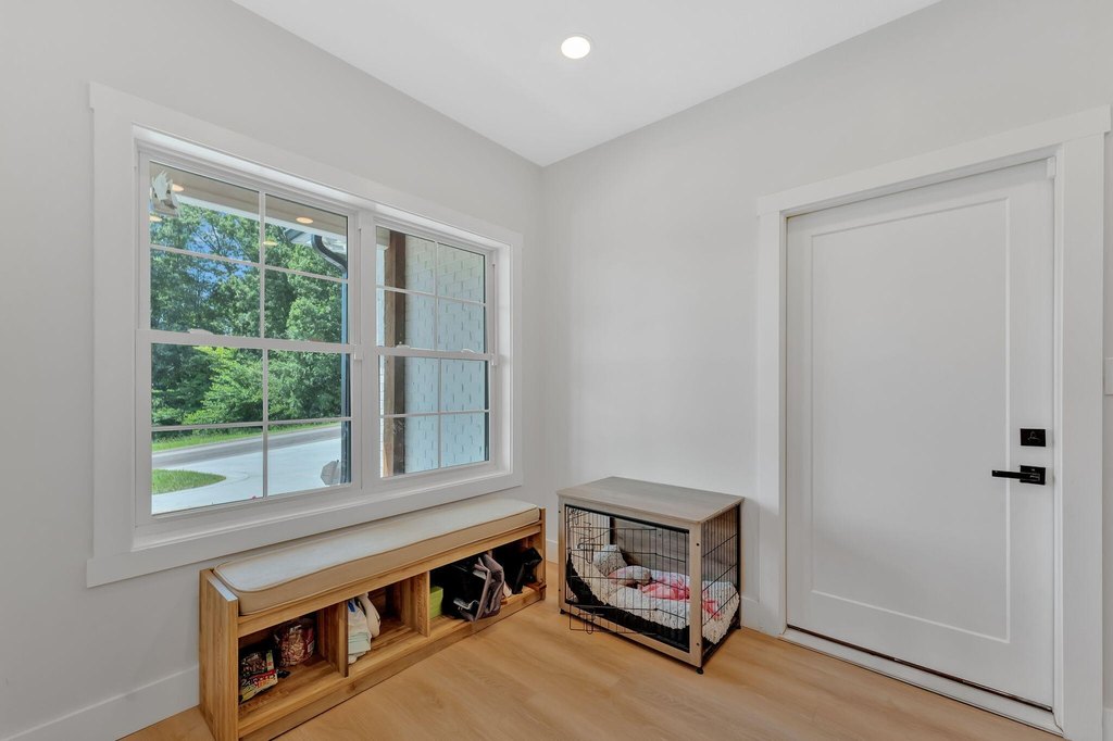 Russellville, Tennessee, 37860, United States, 4 Bedrooms Bedrooms, ,3.5 BathroomsBathrooms,Residential,Forsale,1884073