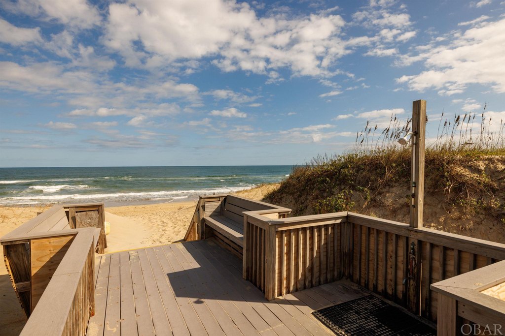 Nags Head, North Carolina, 27959, United States, 3 Bedrooms Bedrooms, ,2.5 BathroomsBathrooms,Residential,Forsale,2004125