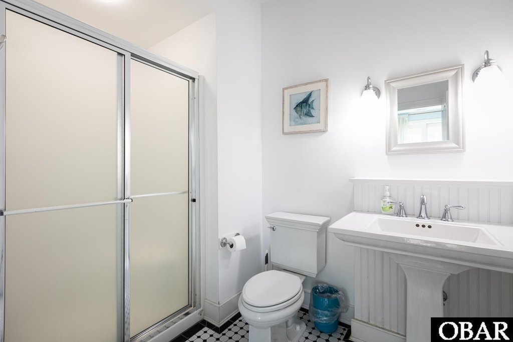 Corolla, North Carolina, 27927, United States, 6 Bedrooms Bedrooms, ,5.5 BathroomsBathrooms,Residential,Forsale,1883847