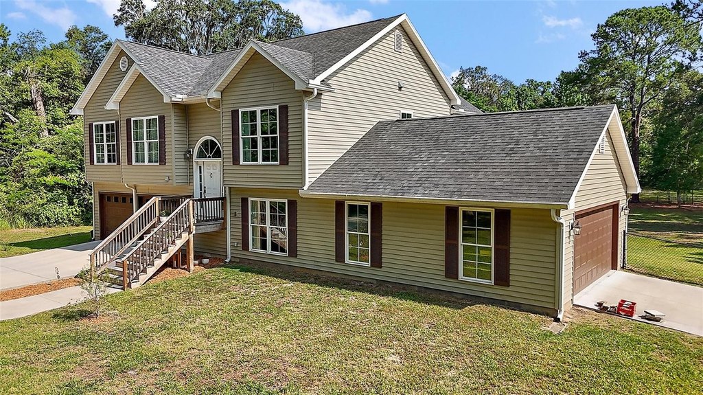 BELLEVIEW, Florida, 34420, United States, 4 Bedrooms Bedrooms, ,3 BathroomsBathrooms,Residential,Forsale,1905404