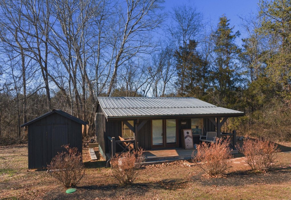 Kodak, Tennessee, 37764, United States, 5 Bedrooms Bedrooms, ,5.5 BathroomsBathrooms,Residential,Forsale,1959567