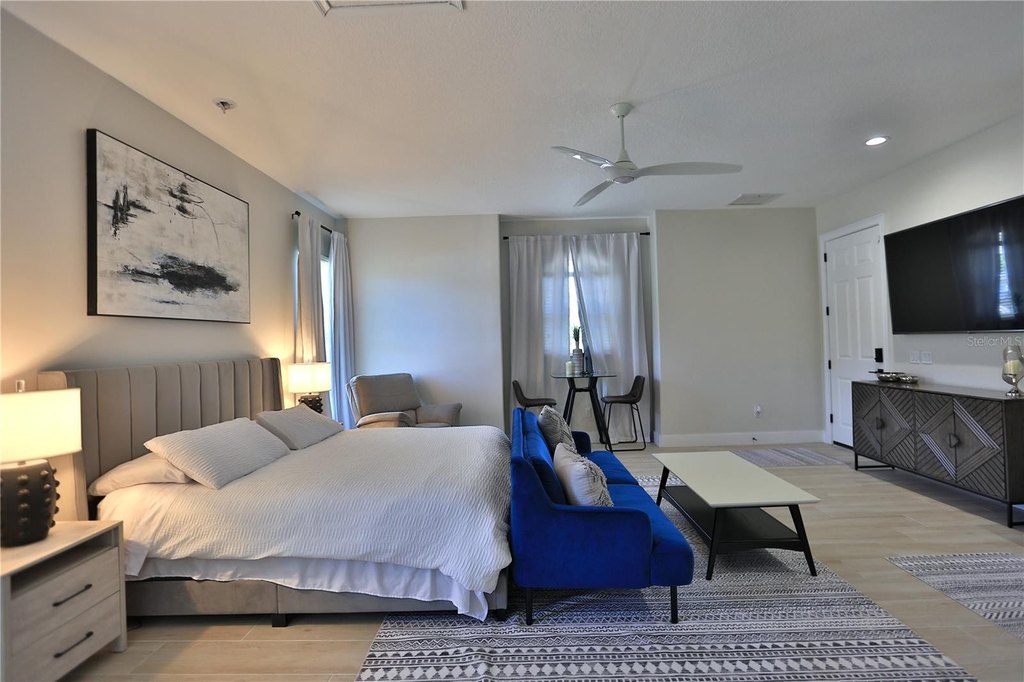 OCALA, Florida, 34482, United States, 6 Bedrooms Bedrooms, ,5 BathroomsBathrooms,Residential,Forsale,2003960