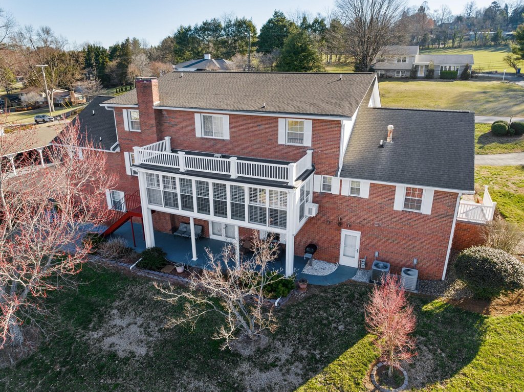 Morristown, Tennessee, 37814, United States, 3 Bedrooms Bedrooms, ,3.5 BathroomsBathrooms,Residential,Forsale,1941403