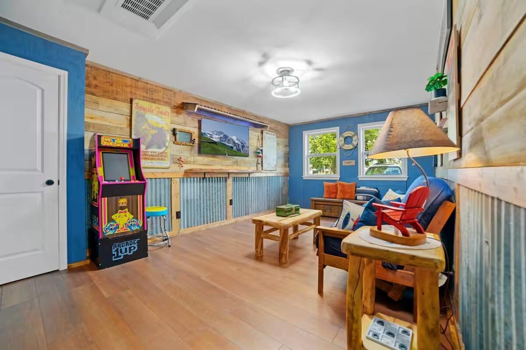 White Pine, Tennessee, 37890, United States, 3 Bedrooms Bedrooms, ,1 BathroomBathrooms,Residential,Forsale,1884081