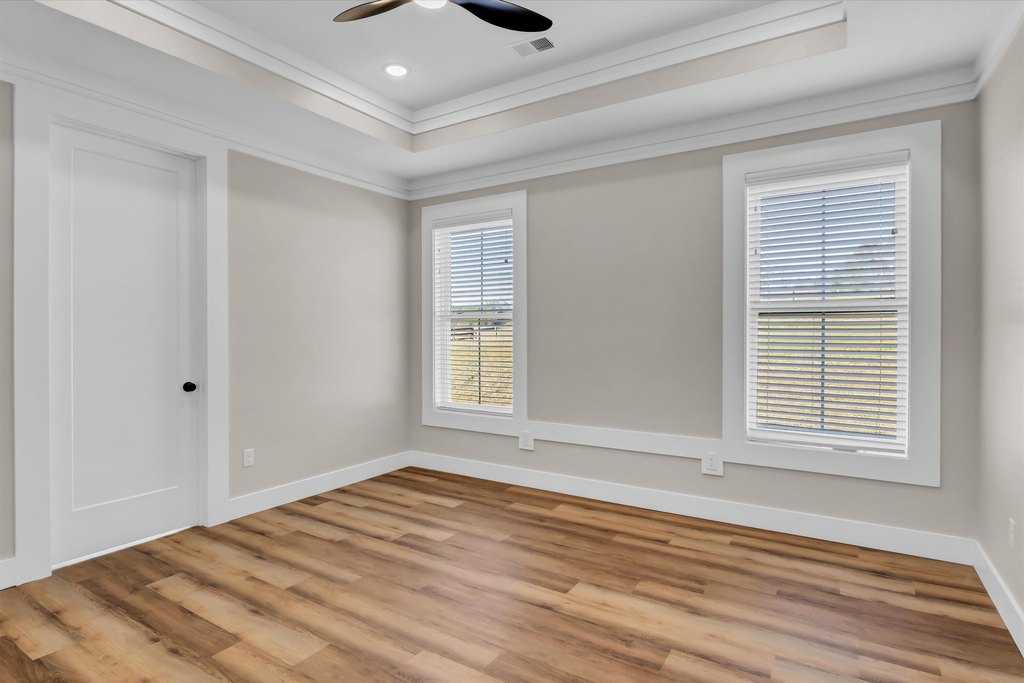 Sevierville, Tennessee, 37876, United States, 3 Bedrooms Bedrooms, ,2 BathroomsBathrooms,Residential,Forsale,1986941