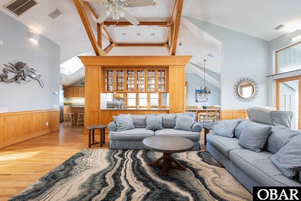 Corolla, North Carolina, 27927, United States, 6 Bedrooms Bedrooms, ,5.5 BathroomsBathrooms,Residential,Forsale,1883847