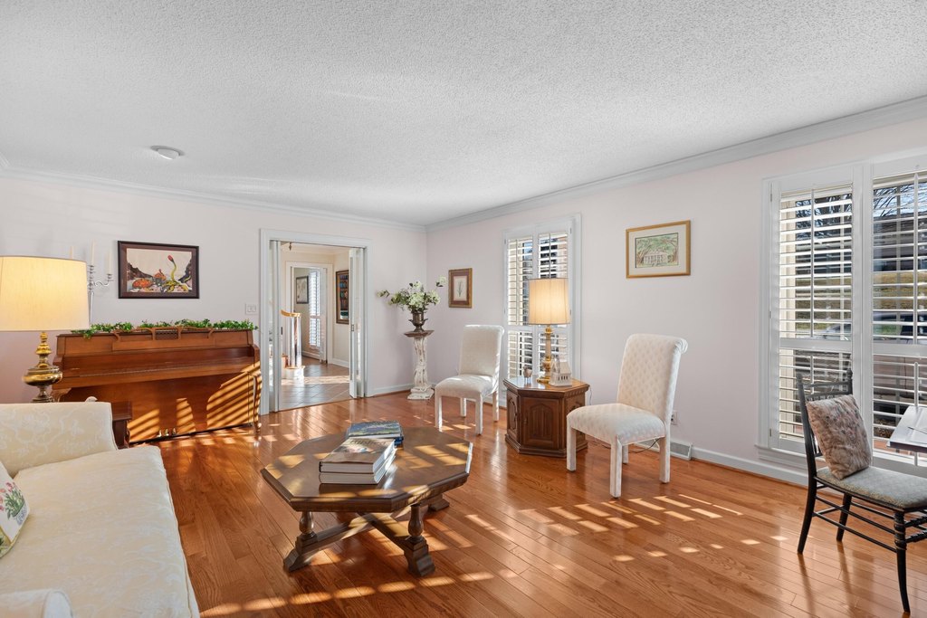 Morristown, Tennessee, 37814, United States, 3 Bedrooms Bedrooms, ,3.5 BathroomsBathrooms,Residential,Forsale,1941403