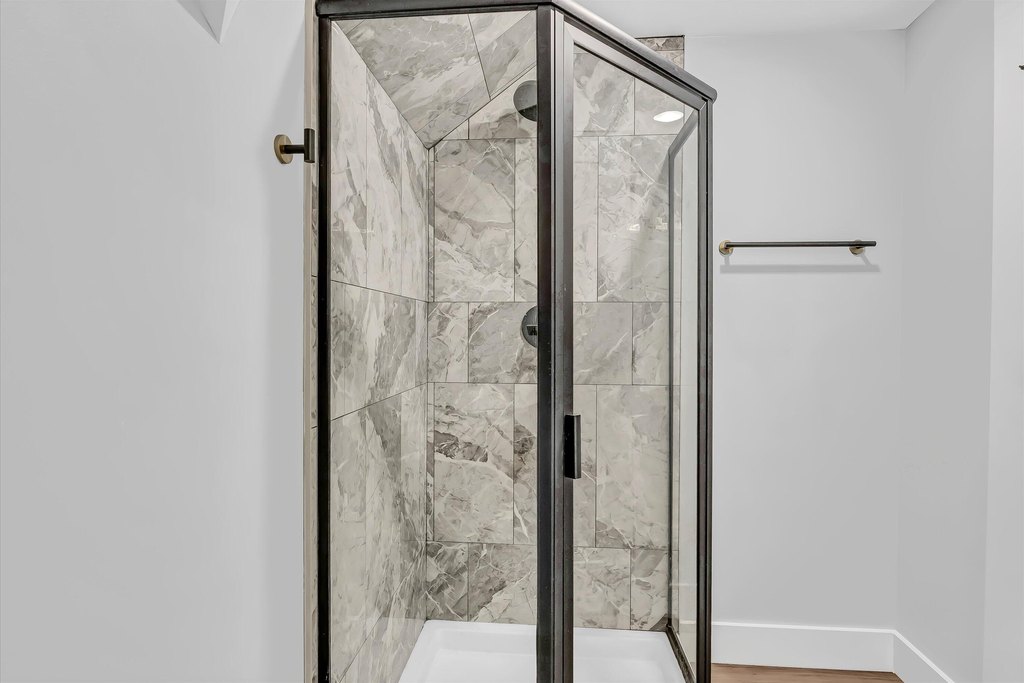 Sevierville, Tennessee, 37876, United States, 4 Bedrooms Bedrooms, ,3.5 BathroomsBathrooms,Residential,Forsale,1959566