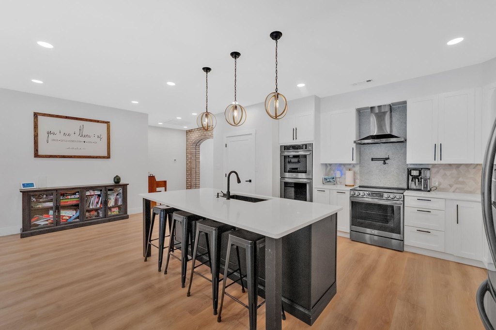 Russellville, Tennessee, 37860, United States, 4 Bedrooms Bedrooms, ,3.5 BathroomsBathrooms,Residential,Forsale,1884073