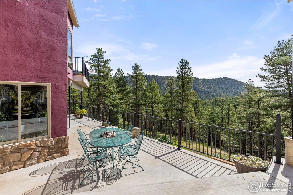 Loveland, Colorado, 80537, United States, 3 Bedrooms Bedrooms, ,3 BathroomsBathrooms,Residential,Forsale,1886165