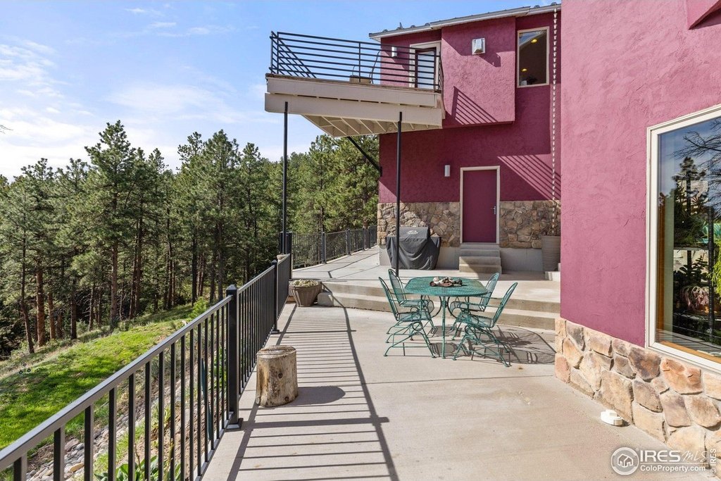 Loveland, Colorado, 80537, United States, 3 Bedrooms Bedrooms, ,3 BathroomsBathrooms,Residential,Forsale,1886165