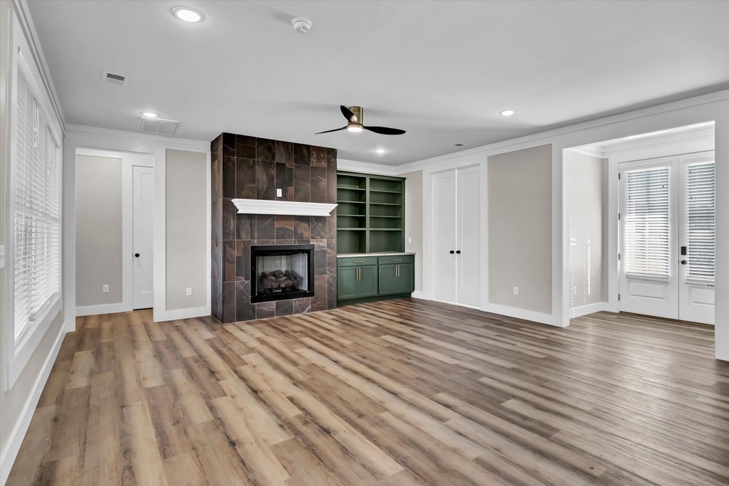 Sevierville, Tennessee, 37876, United States, 3 Bedrooms Bedrooms, ,2 BathroomsBathrooms,Residential,Forsale,1986941