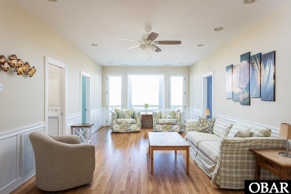 Corolla, North Carolina, 27927, United States, 6 Bedrooms Bedrooms, ,5.5 BathroomsBathrooms,Residential,Forsale,1883847