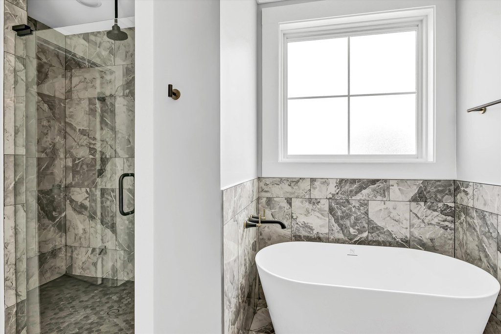 Sevierville, Tennessee, 37876, United States, 4 Bedrooms Bedrooms, ,3.5 BathroomsBathrooms,Residential,Forsale,1959566