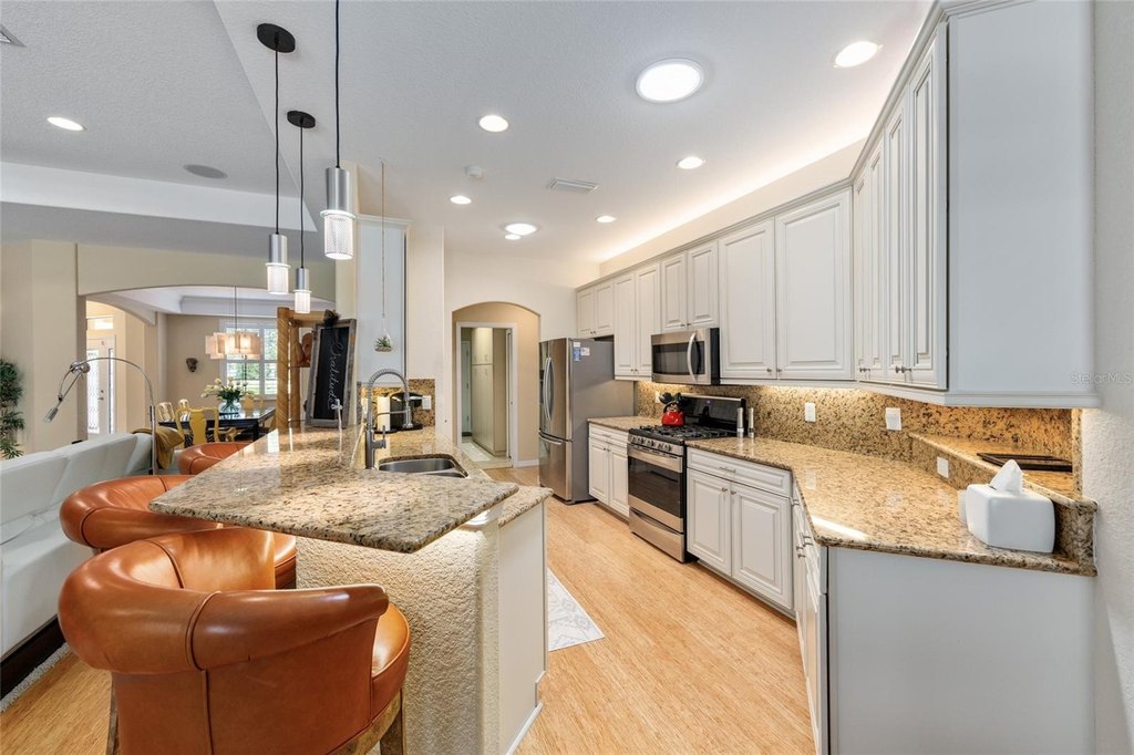 OCALA, Florida, 34473, United States, 4 Bedrooms Bedrooms, ,3 BathroomsBathrooms,Residential,Forsale,1884200