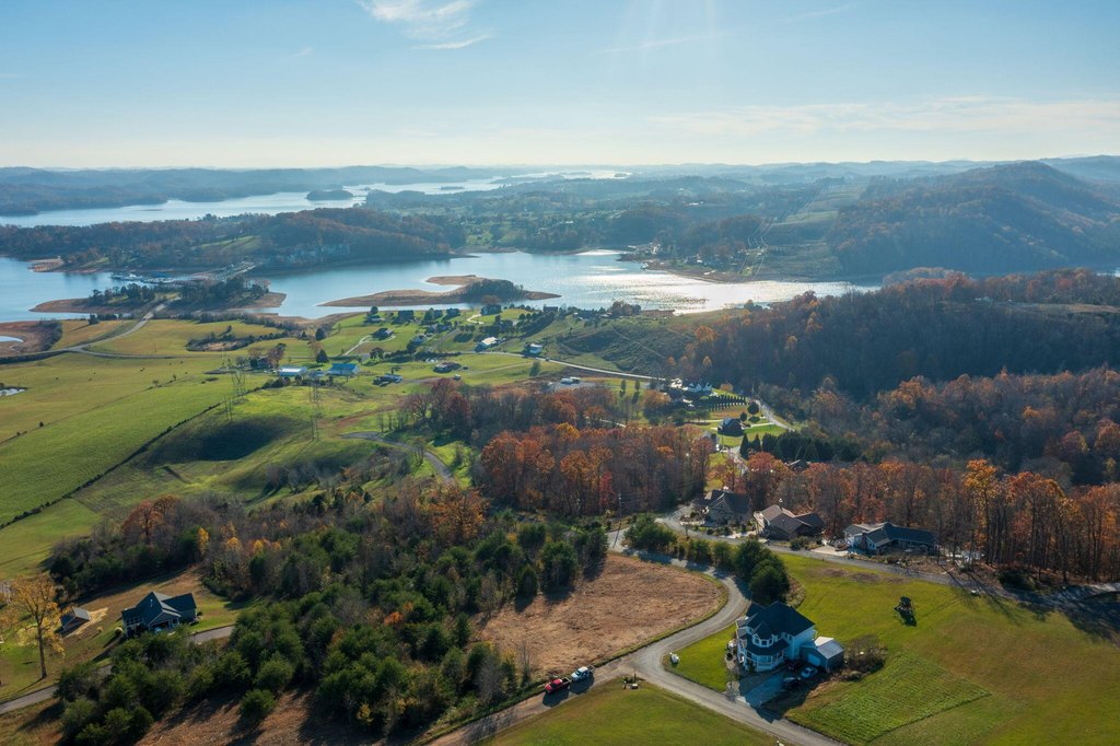 Bean Station, Tennessee, 37708, United States, 3 Bedrooms Bedrooms, ,2 BathroomsBathrooms,Residential,Forsale,1941404