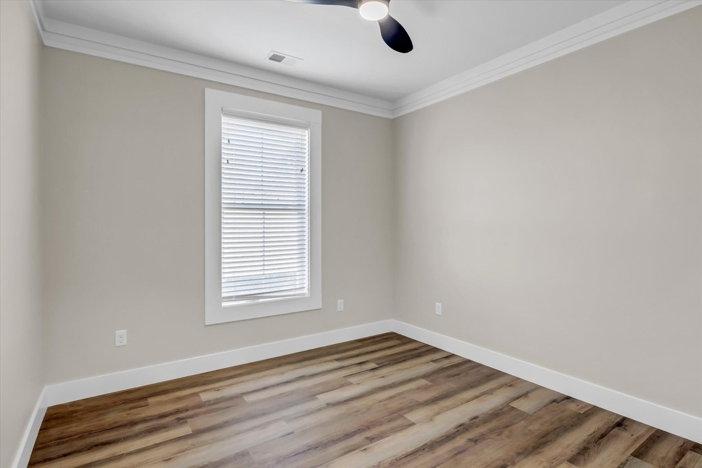 Sevierville, Tennessee, 37876, United States, 3 Bedrooms Bedrooms, ,2 BathroomsBathrooms,Residential,Forsale,1986941