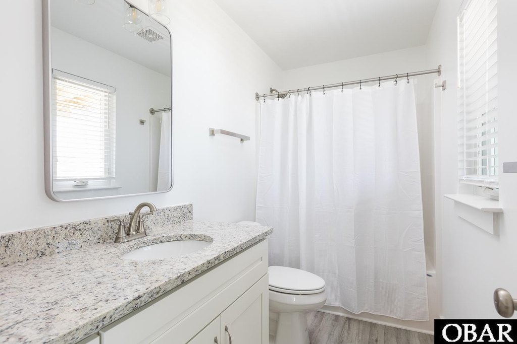 Corolla, North Carolina, 27927, United States, 6 Bedrooms Bedrooms, ,6.5 BathroomsBathrooms,Residential,Forsale,1914396