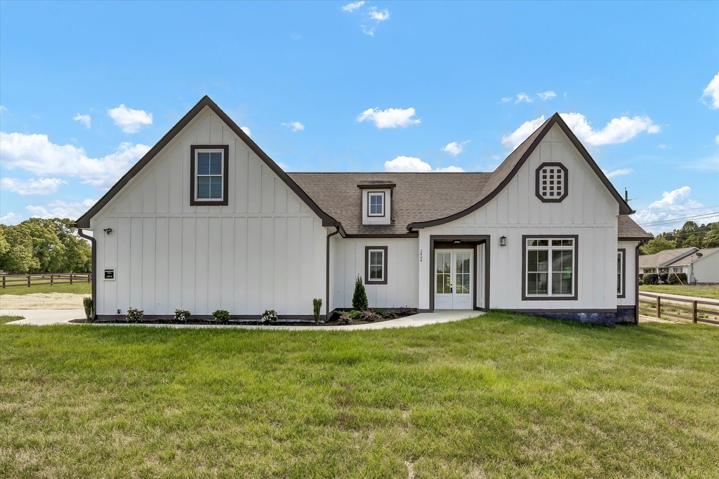 Sevierville, Tennessee, 37876, United States, 4 Bedrooms Bedrooms, ,3.5 BathroomsBathrooms,Residential,Forsale,1959566