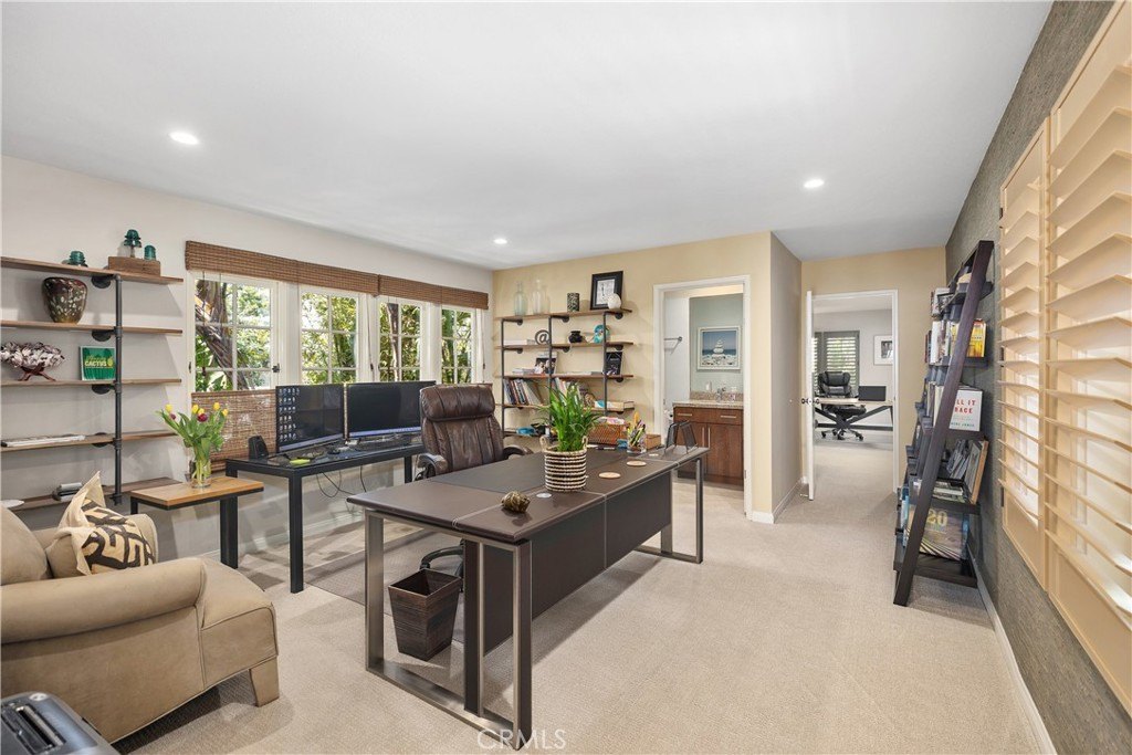 Laguna Beach, California, 92651, United States, 4 Bedrooms Bedrooms, ,4 BathroomsBathrooms,Residential,Forsale,1927552