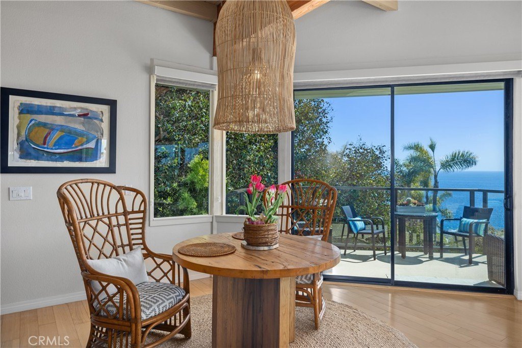 Laguna Beach, California, 92651, United States, 4 Bedrooms Bedrooms, ,4 BathroomsBathrooms,Residential,Forsale,1927552