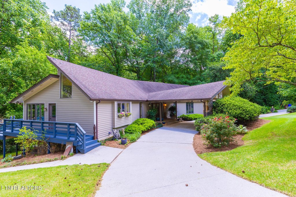Knoxville, Tennessee, 37919, United States, 4 Bedrooms Bedrooms, ,3.5 BathroomsBathrooms,Residential,Forsale,1893800