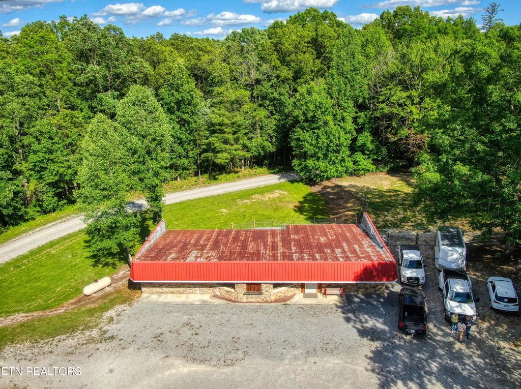 Jamestown, Tennessee, 38556, United States, 4 Bedrooms Bedrooms, ,2 BathroomsBathrooms,Residential,Forsale,1905425