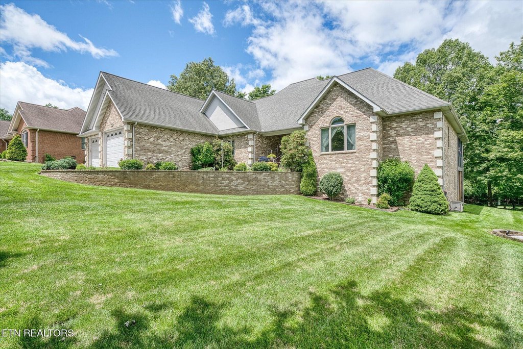 Fairfield Glade, Tennessee, 38558, United States, 3 Bedrooms Bedrooms, ,3 BathroomsBathrooms,Residential,Forsale,1907853