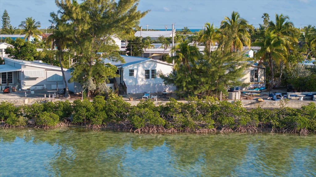 Geiger Key, Florida, 33040, United States, 4 Bedrooms Bedrooms, ,2 BathroomsBathrooms,Residential,Forsale,1968273