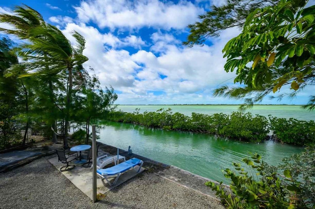 Geiger Key, Florida, 33040, United States, 4 Bedrooms Bedrooms, ,2 BathroomsBathrooms,Residential,Forsale,1968273