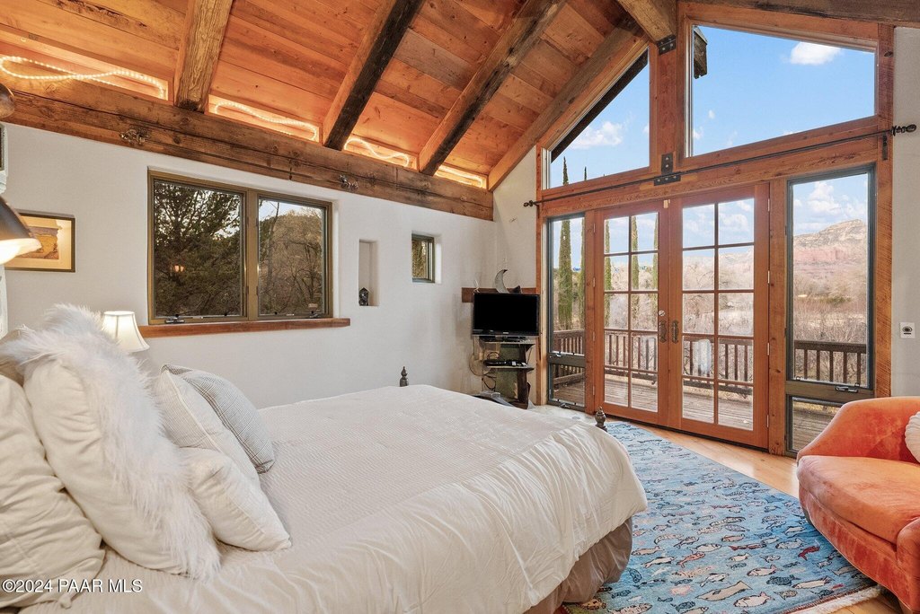Sedona, Arizona, 86336, United States, 4 Bedrooms Bedrooms, ,4.5 BathroomsBathrooms,Residential,Forsale,1919194